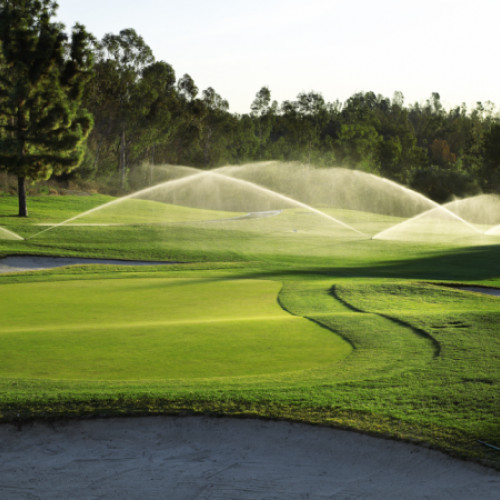 Bewässerung für Golfanlagen war schon immer wichtig, weil ein gesunder Rasen gute Spielkonditionen schafft